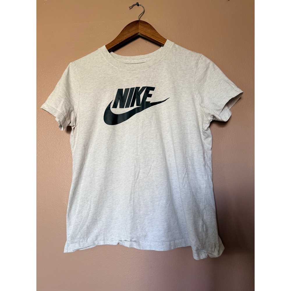 Nike Size Medium Gray Cotton Short Sleeve Tshirt Black Logo Graphic Tee